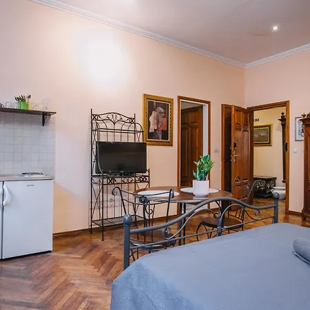 Apartment Amorette By Duhomes